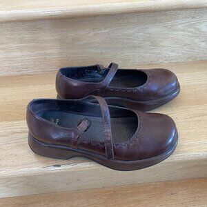 Dansko Shoes